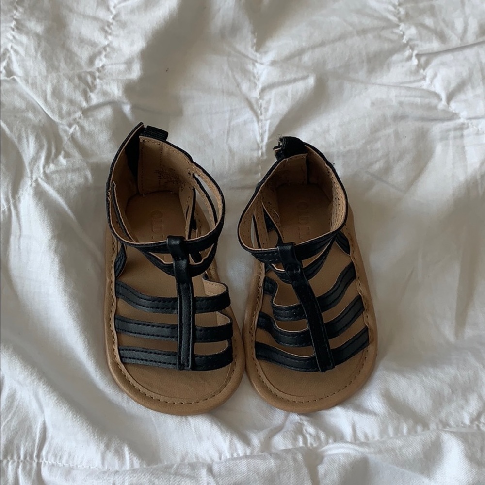 Infant shoes